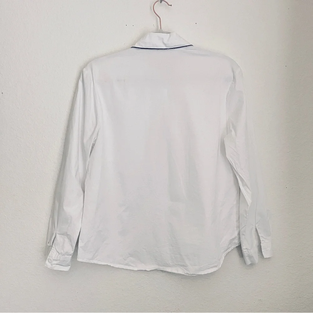 White button down women’s blouse with kitty cat wrap collar - Picture 3 of 10